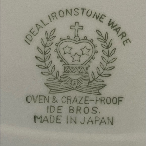 Ideal Ironstone Ware Ide Bros. Japan White Oval Plate with fish design-vintage - Picture 8 of 8